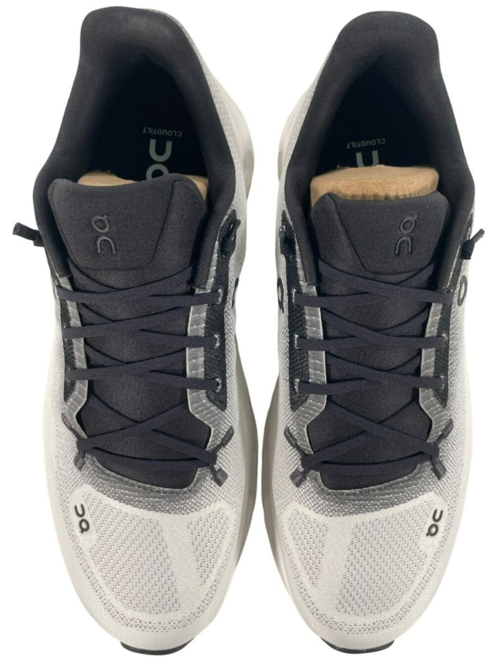 On Cloudrunner Running Athletic Gym Shoes White/Black Casual Men's Size 10 NEW - Picture 6 of 11